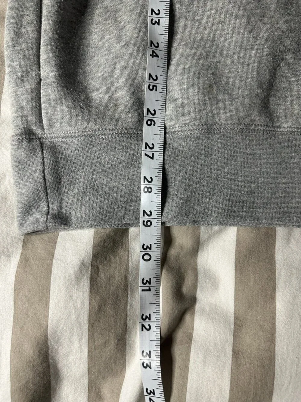 Jordan Embroidered Full Zip Up Hoodie in Grey Size XL